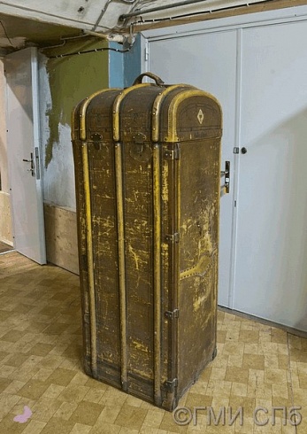 Кофр дорожный. Конец XIX века
