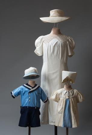 Комплекты летней одежды женский и детские. СССР. 1930