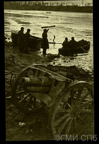 Невская Дубровка. Переправа на "пятачок". 1968