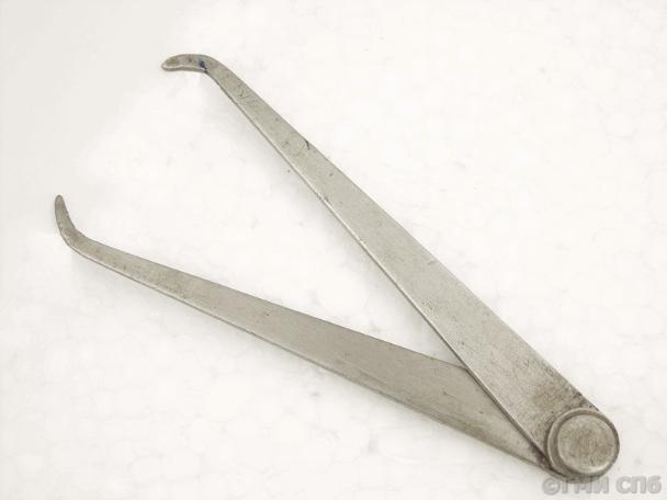 A hole gauge. 1961