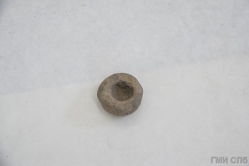 A mold for a ball. XV century