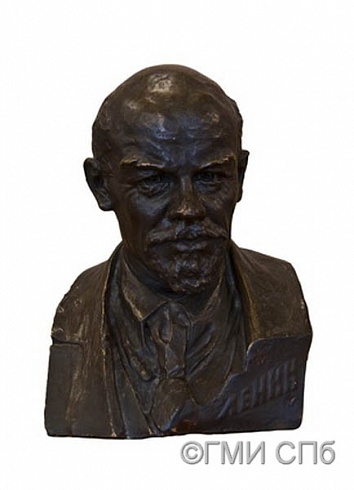 Харламов М.Я.                  В. И. Ленин. 1923