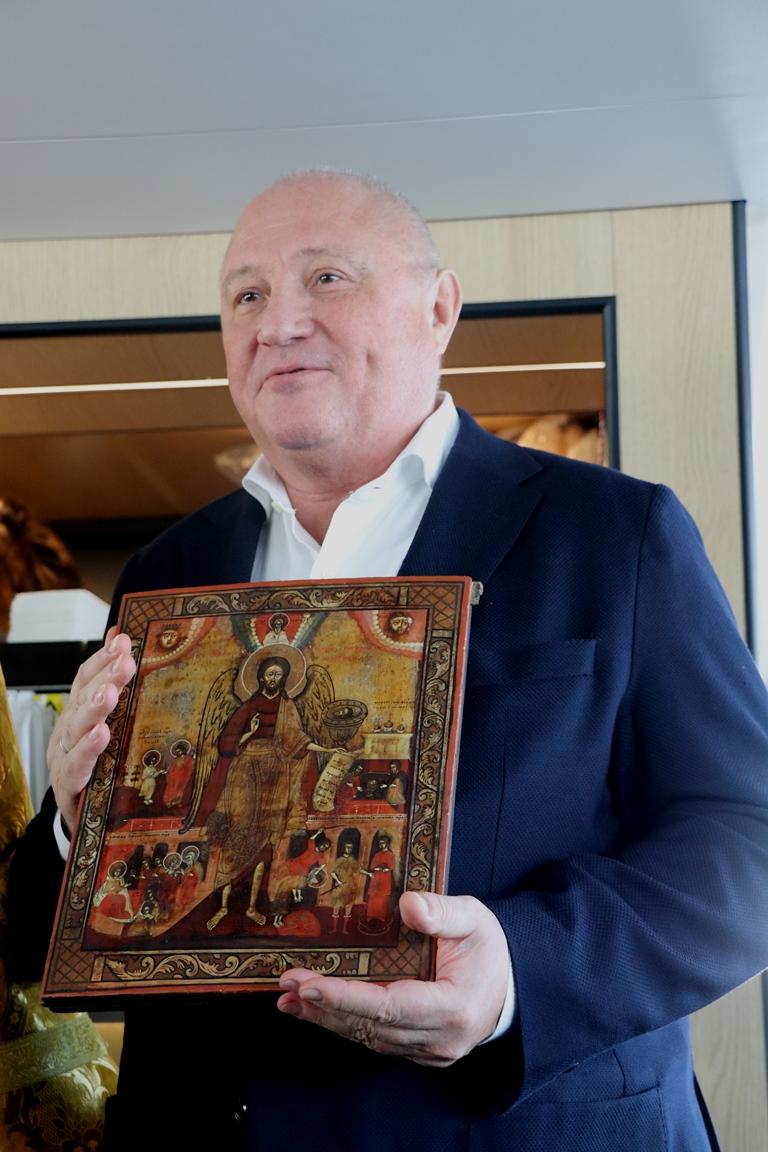 Икону Иоанна Предтечи подарили храму в крепости Орешек