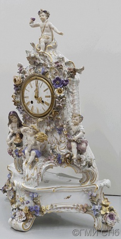 Fireplace clock. The second half of XIX centuryclock. The middle of  XIX century.