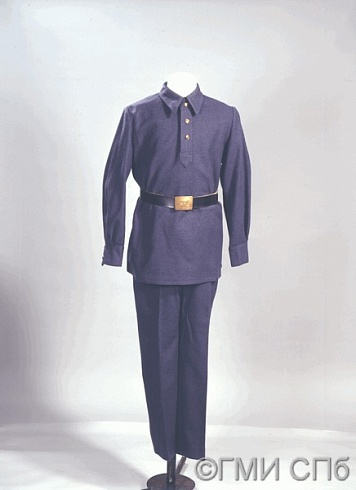 Форма школьная для мальчика. 1960-1961