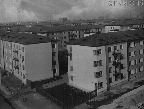 Soyuzphoto.   Kondratievsky settlement. Kondratievsky Avenue,40.  1935